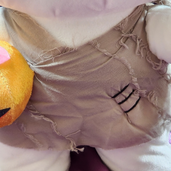 Hello Kitty Mummy Greeter with Sound and Action Side Stepper Halloween Decor - Picture 4 of 5